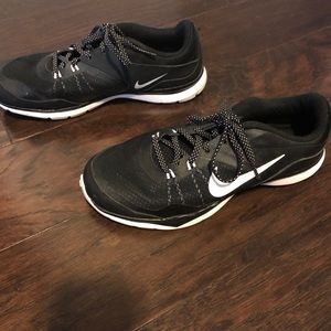 Women’s Nike Athletic Shoes - Size 8